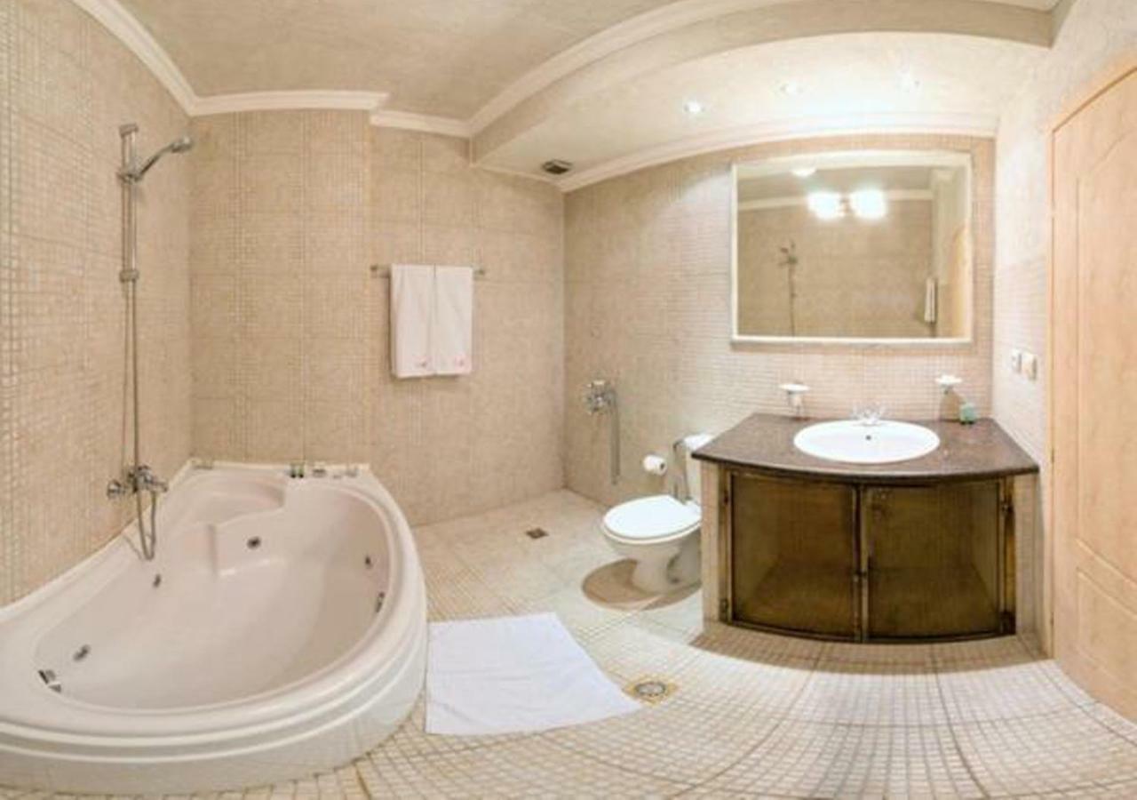 Green Hotel Alexander Palace Sofya Dış mekan fotoğraf